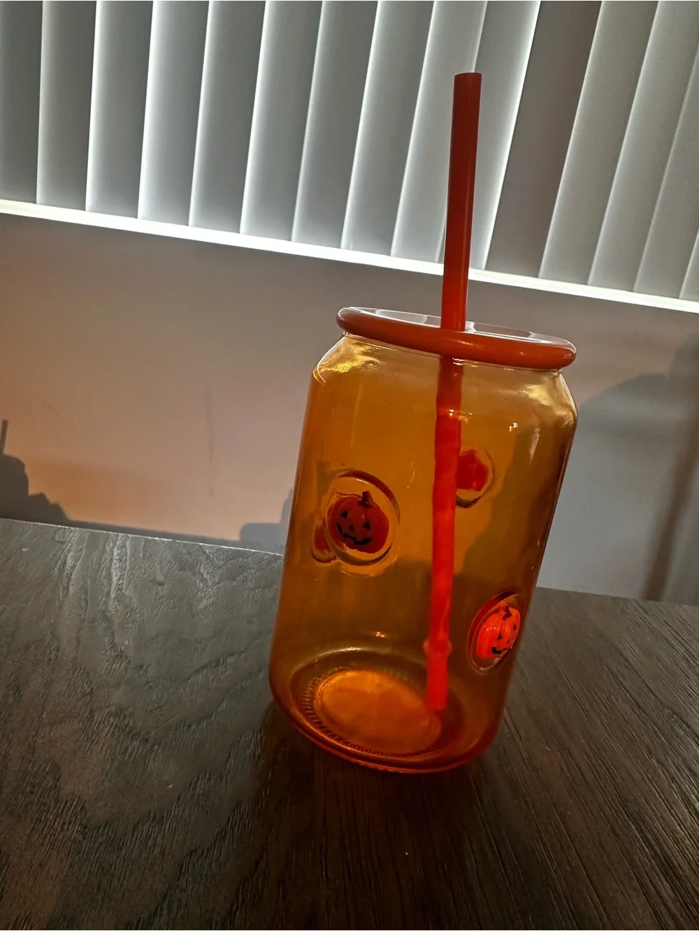Orange Halloween Pumpkin Glass tumbler with Straw